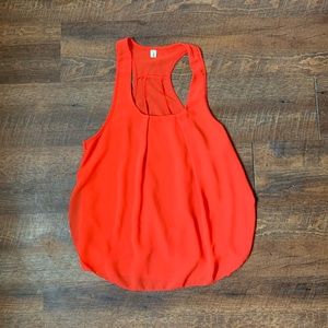 Super cute tank top!